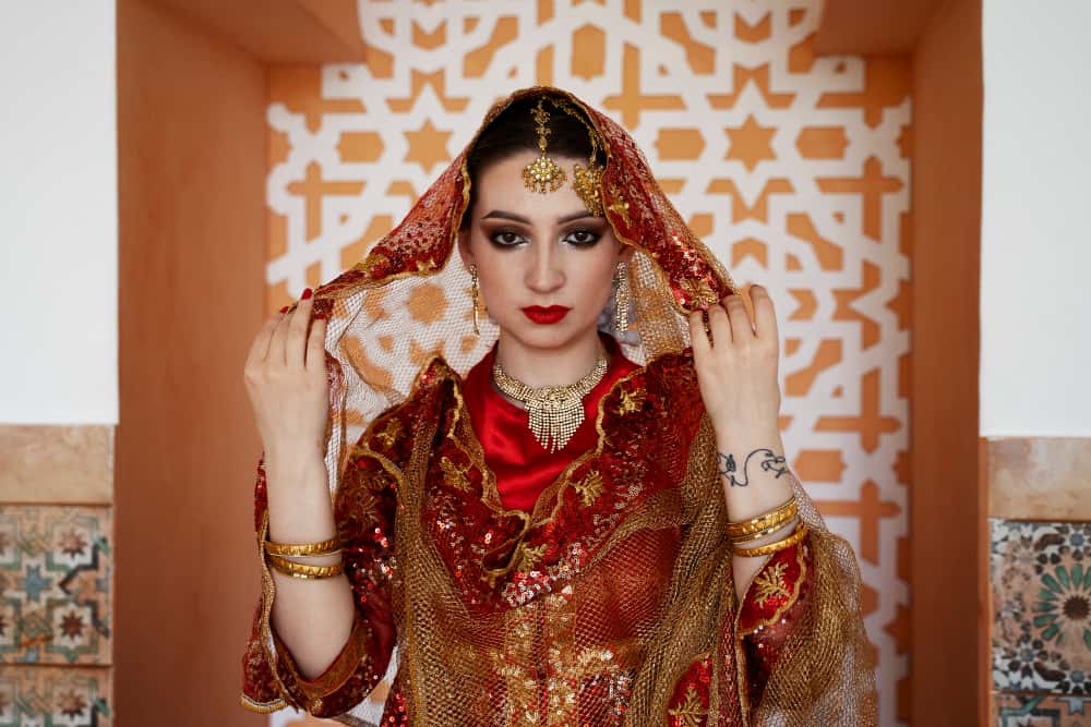 How to Choose the Perfect Bridal Lehenga: A Comprehensive Guide